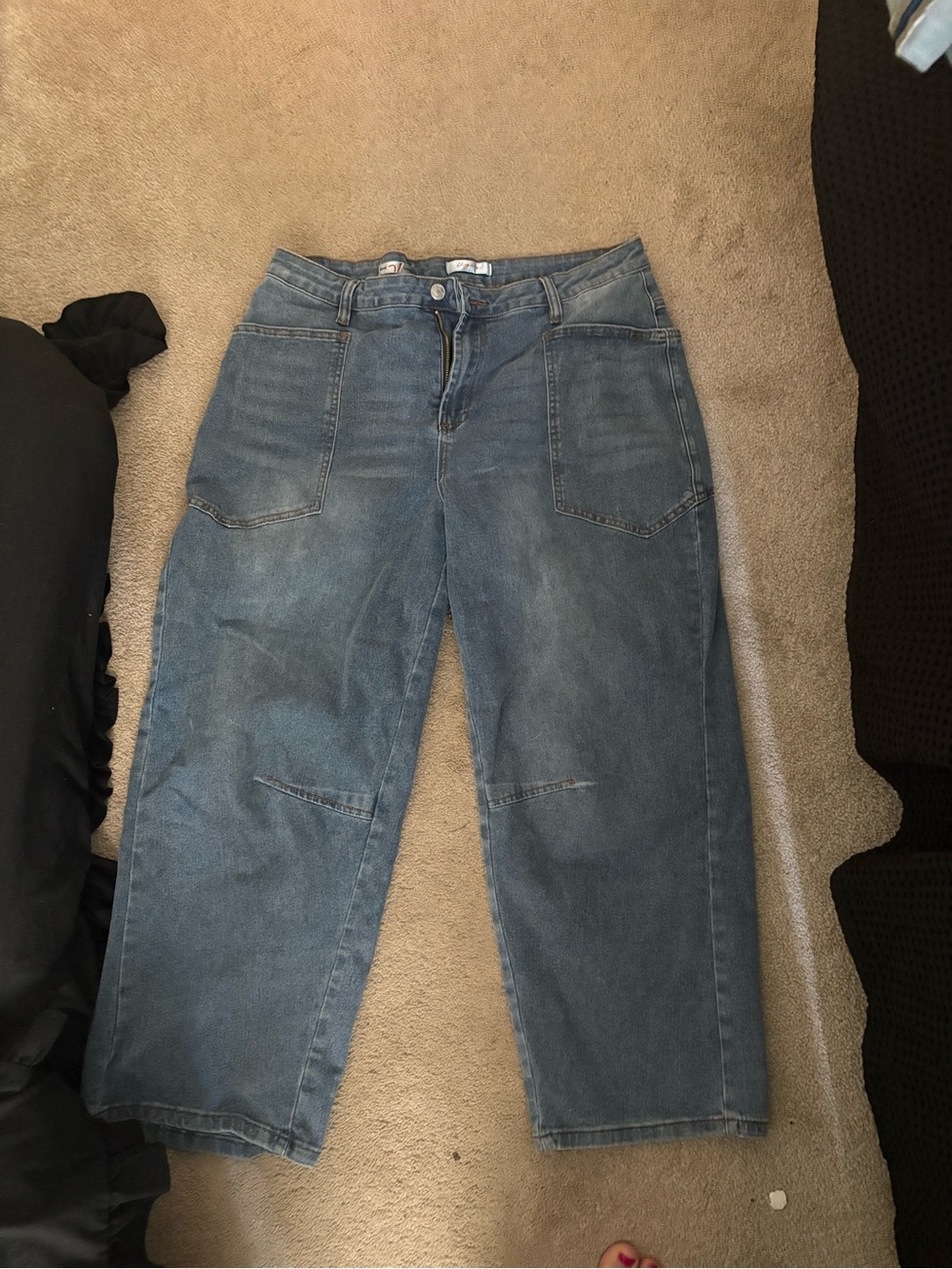 Madison Blue Boyfriend Jeans with Front Patch Pockets
